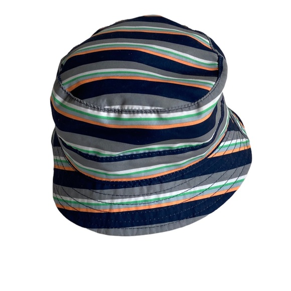 OshKosh B'Gosh Lightweight Striped Bucket Hat Size 12-24 Months - Picture 2 of 10